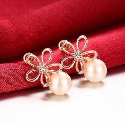 Double Sided Floral And Pearl Gold Plated Studded..